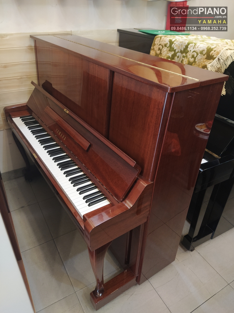 dan-piano-yamaha-w106-grand-piano-cay-dan-tuyet-voi-cho-khong-gian-gia-dinh