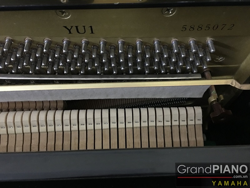 dan-piano-yamaha-yu1-grand-piano-chat-am-thanh-vang-va-sang