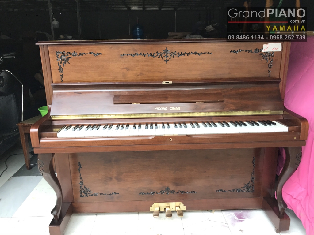 dan-piano-young-chang-u121ci-1505780-phu-hop-voi-khong-gian-nho-gon