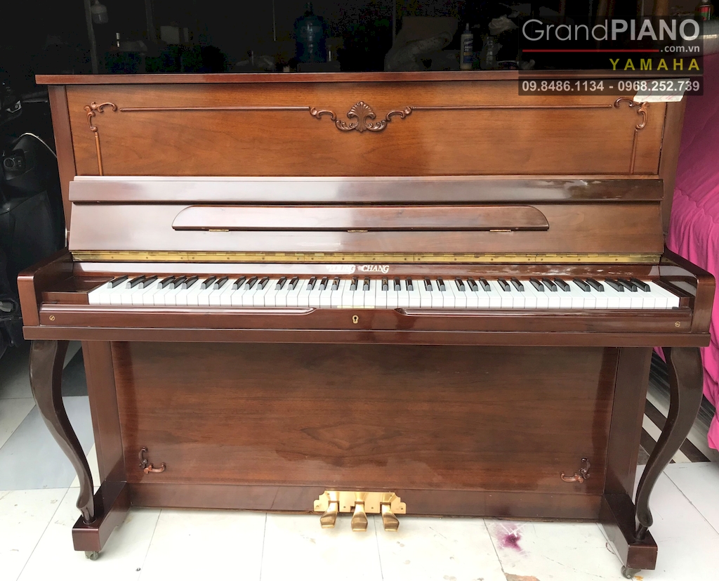 dan-piano-danh-cho-khach-hang-yeu-su-gian-di
