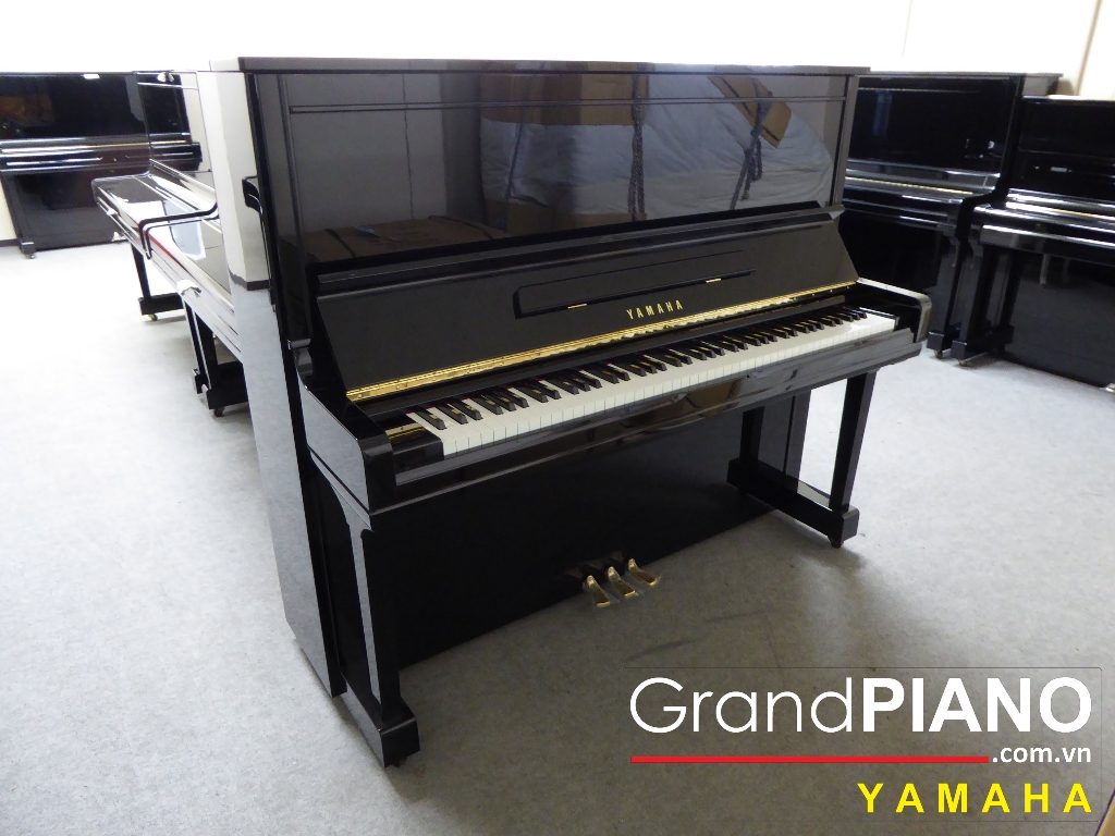 dan-piano-yamaha-u2