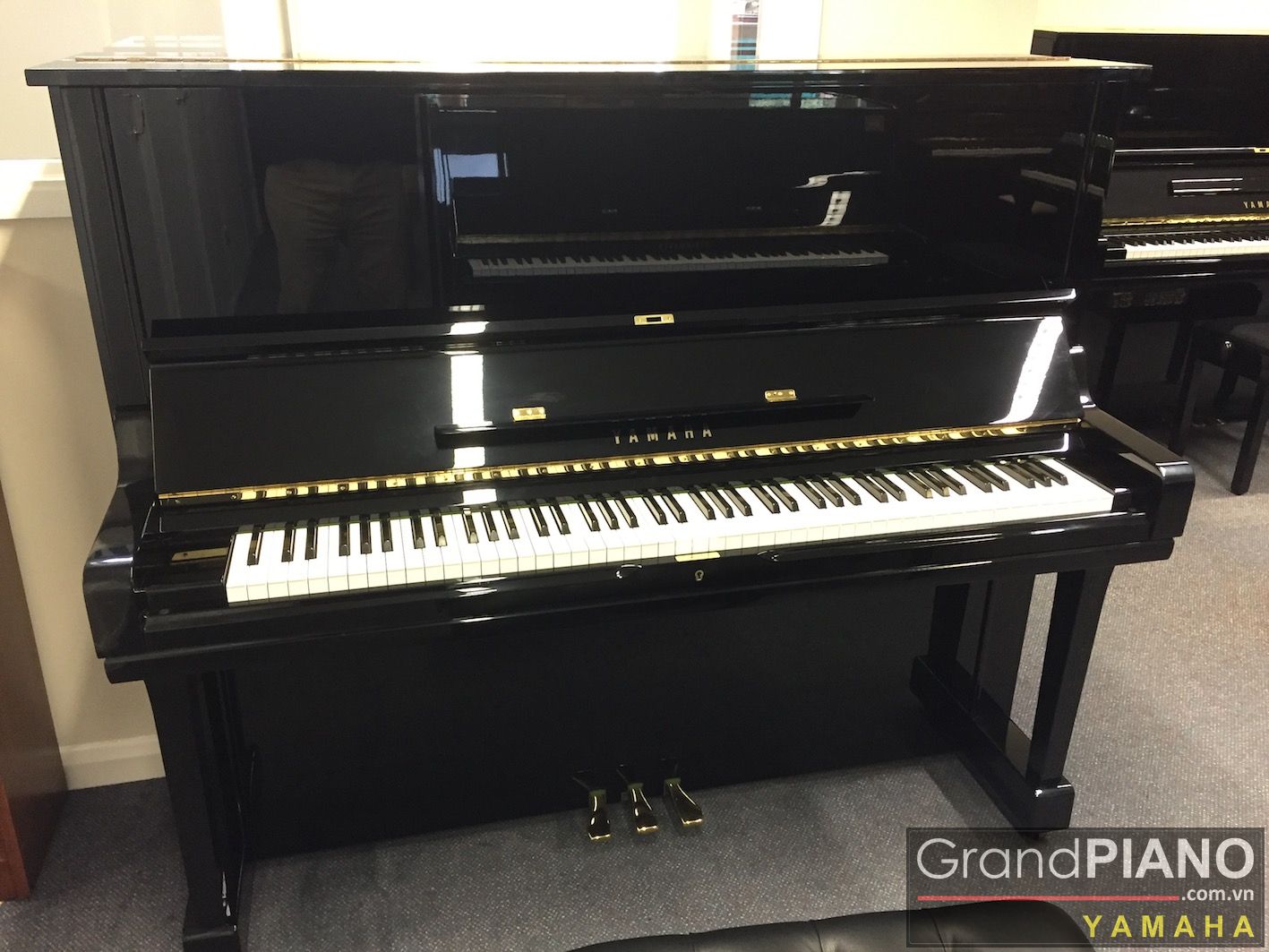 dan-piano-yamaha-u3a