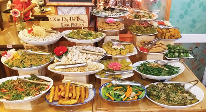 Bài học kết hợp Kinh tế học và Tâm lý học trong kinh doanh mô hình Buffet