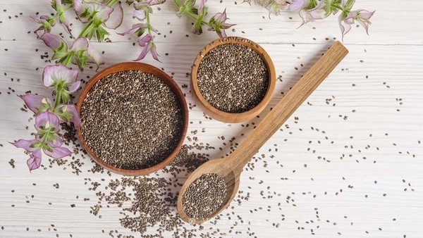 uống hạt chia vào lúc nào 1