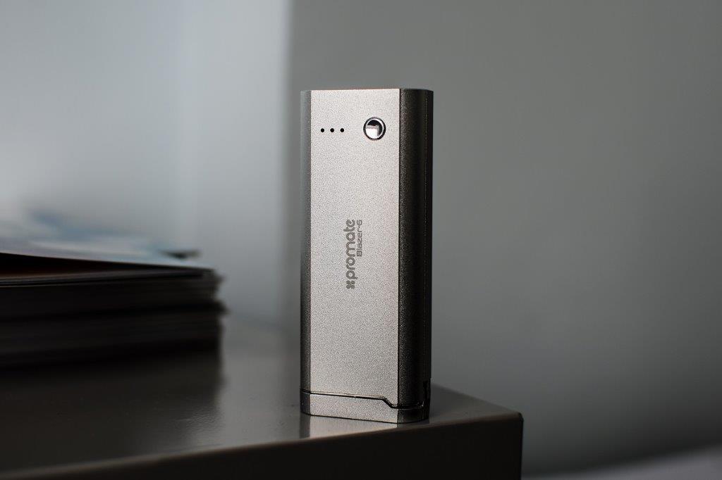 [MỞ HỘP] PIN DỰ PHÒNG 6000 MAH KIÊM MỒI THUỐC ĐỘC LẠ CỦA PROMATE: PHIÊN BẢN HOÀN HẢO CỦA ZIPPO THỜI CÔNG NGHỆ