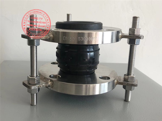 Khớp nối mềm cao su có ty định hướng Rubber Joint With Tie Rod 9