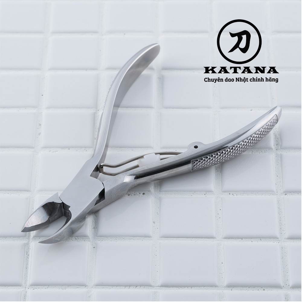 Hayotdan yalangoch qizlar Yosh qizni eshakda sikayotgan cholning porno videosi