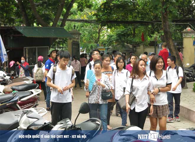 tinh-nguyen-ky-thi-thpt-qg-2018-niit-ict-ha-noi-10