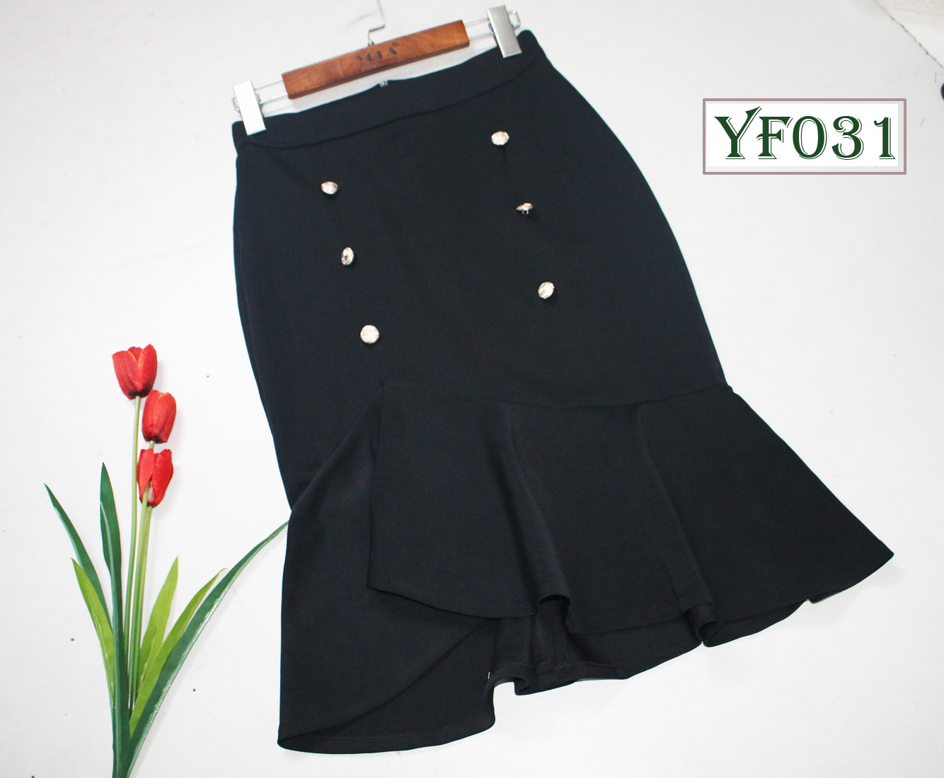 Chân váy đuôi cá FIONA chân váy công sở nữ dáng ngắn thiết kế cao cấp đính  cúc trang trí F250026 | Shopee Việt Nam