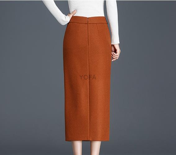 Chân váy công sở ngang gối, chân váy dáng xòe xếp li phối nút trẻ trung, 4  li hộp 2 cúc dài 58cm | Shopee Việt Nam