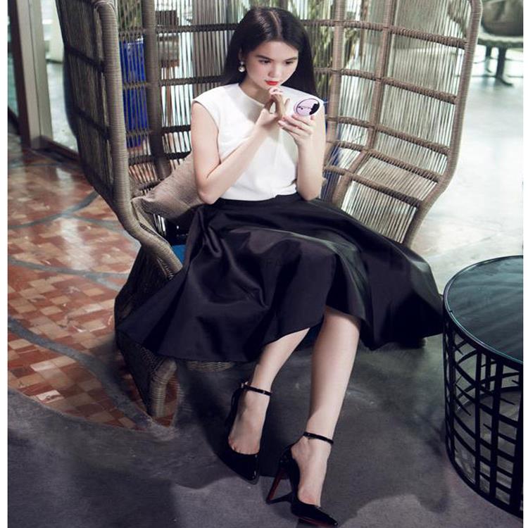 Bộ áo len chân váy xoè đẹp cao cấp Giá 1050k http://LienFashion.vn/ H –  lien fashion