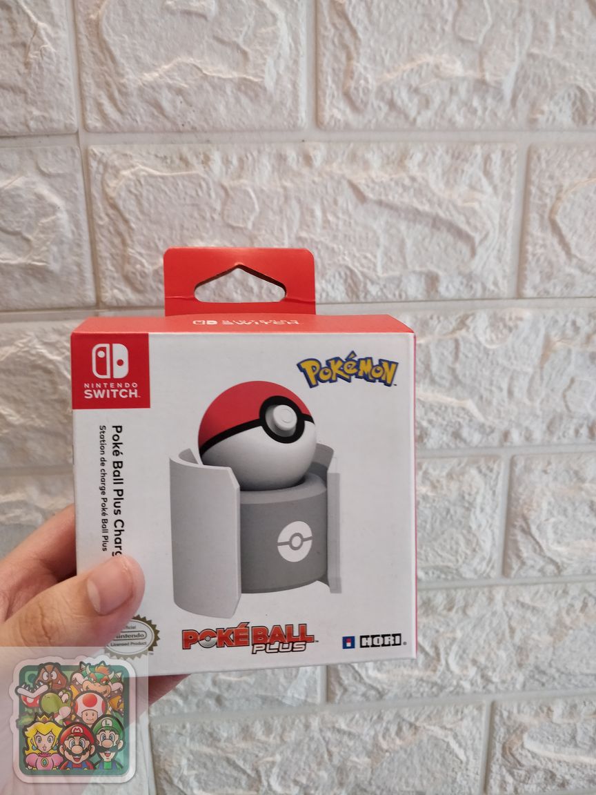 dock-sac-hori-cho-poke-ball-plus