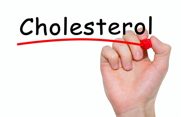 7 cách để giảm cholesterol tự nhiên mà không cần uống thuốc