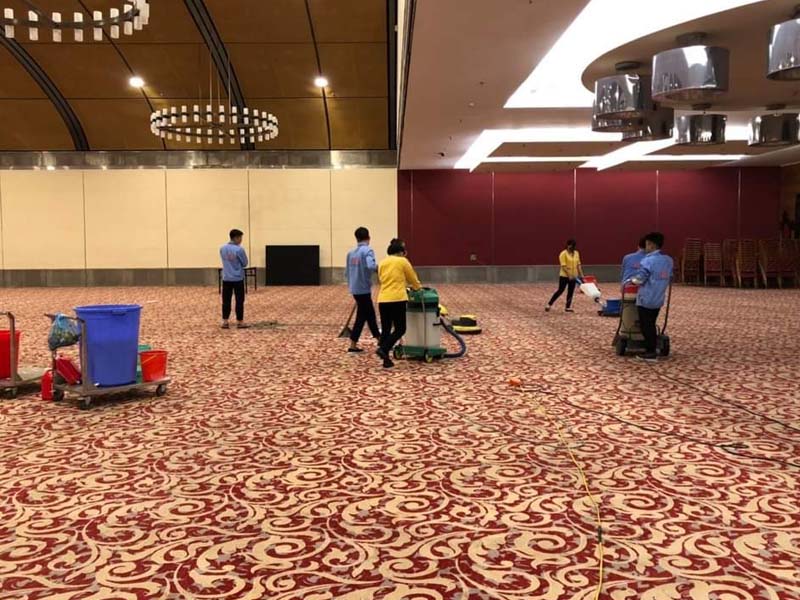 /dich-vu-giat-tham-nhuan-phat