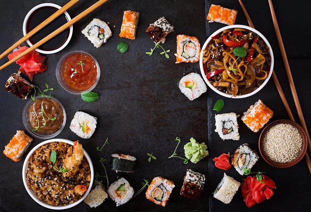 Cơm cuộn rong biển hàn quốc và cách làm kimbap đơn giản