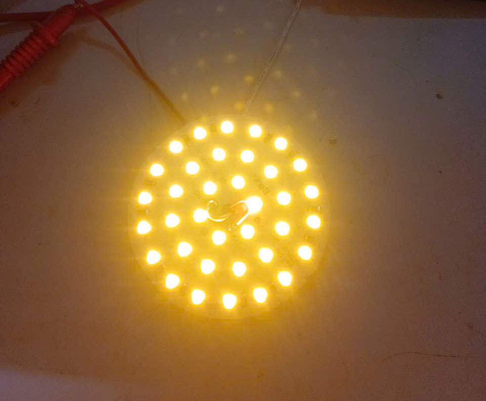 MẠCH ĐÈN GẦM Ô TÔ 24V-24 LED 2835 D50MM