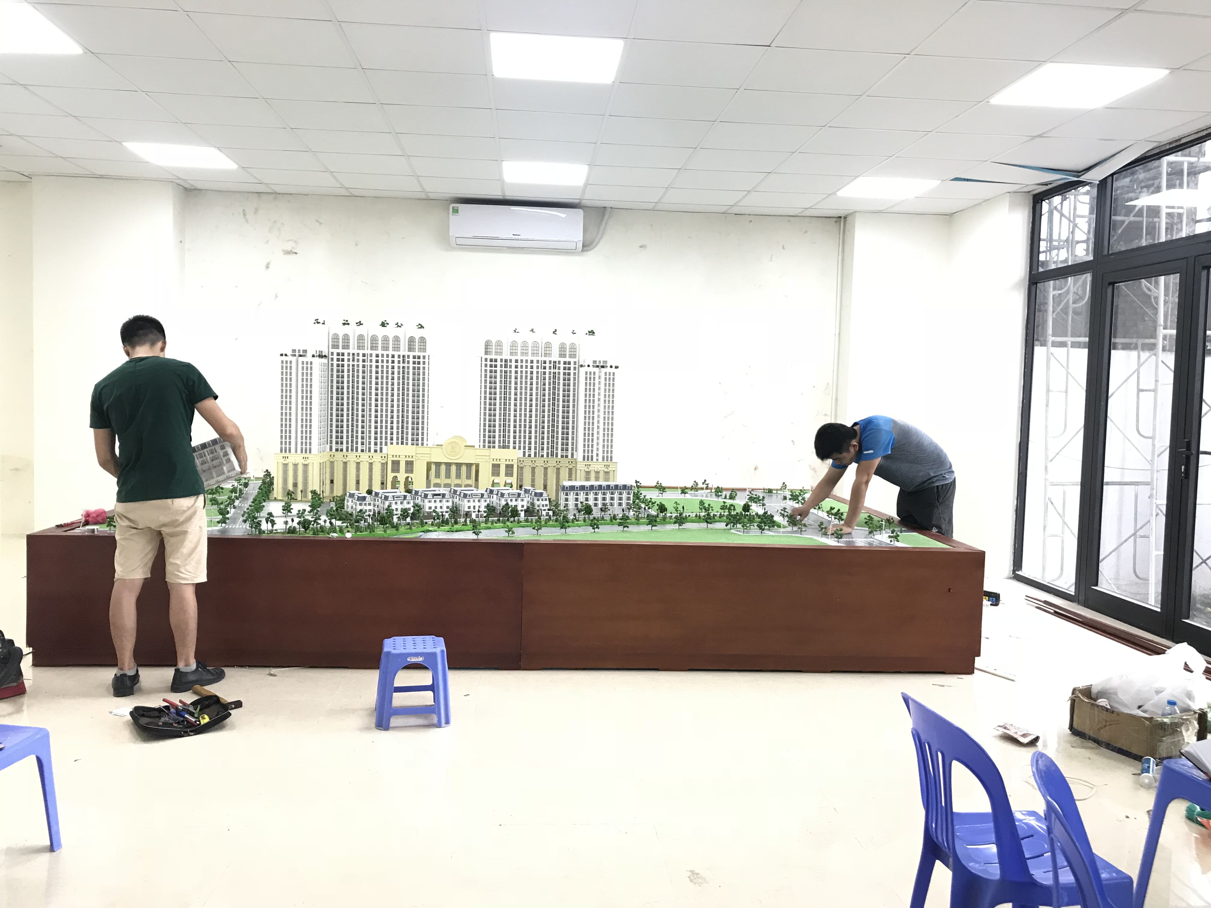 MÔ HÌNH KIẾN TRÚC - DỊCH VỤ SỬA CHỮA VÀ VẬN CHUYỂN MÔ HÌNH