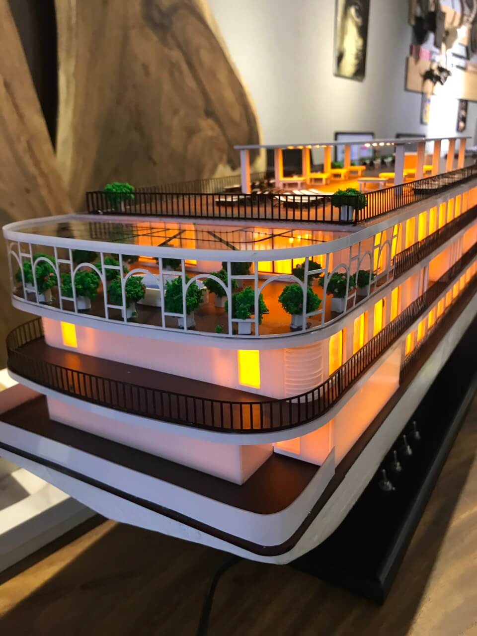 Công ty Cổ phần thế giới mô hình