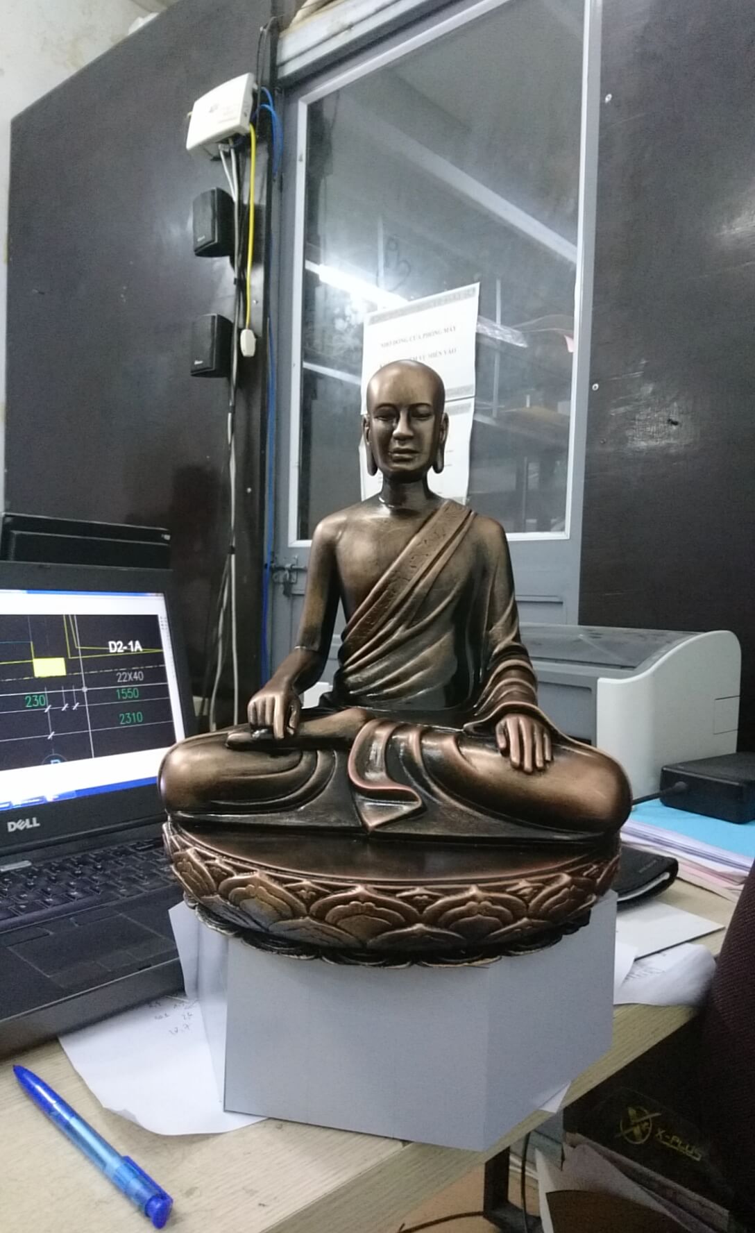 Mô hình chùa và tượng cho dự án hoa lập thể núi Yên Tử