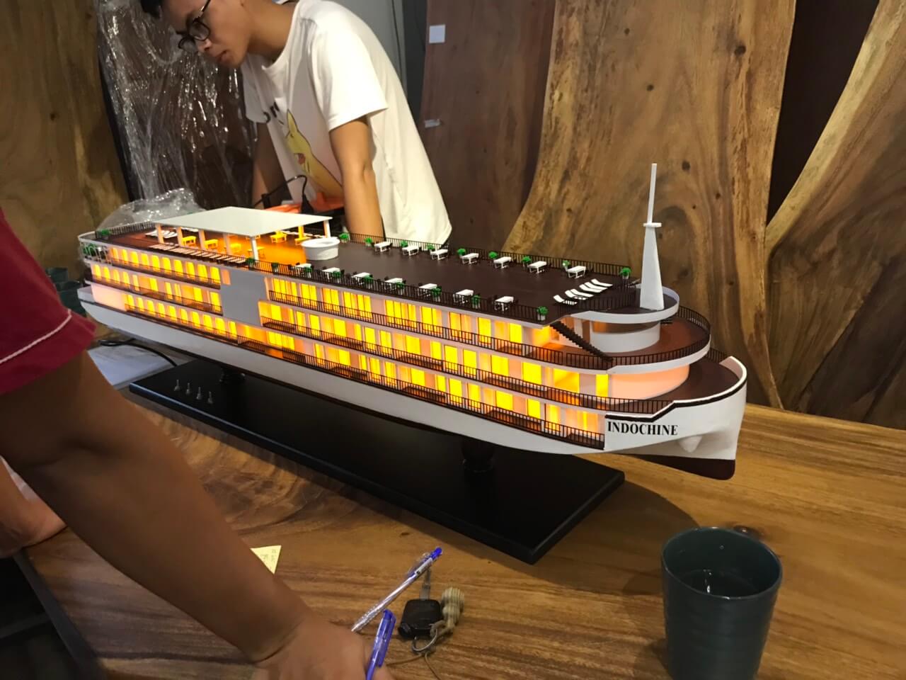 Mô hình du thuyền - du lịch Hạ Long