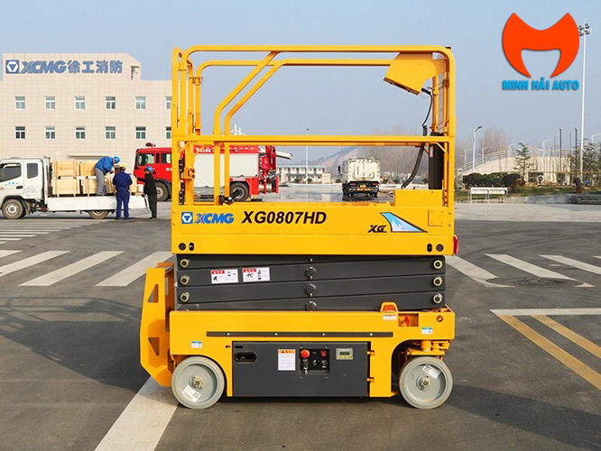 Xe nâng người cắt kéo 8m XCMG XG0807