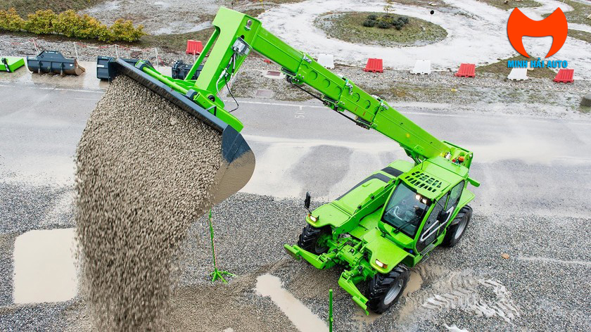 xe nâng đa năng Telehandler 5 Tấn Merlo