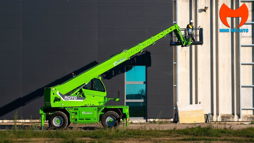 Xe nâng Telehandler 7 Tấn Merlo Roto 7024S - Xe nâng hàng 7 tấn ForkLift