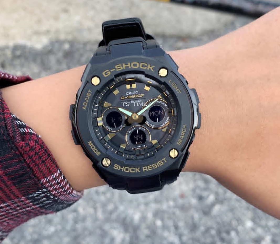 CASIO 腕時計 GST-S300GL-1A Gショック G-SHOCK hqdefault.jpg