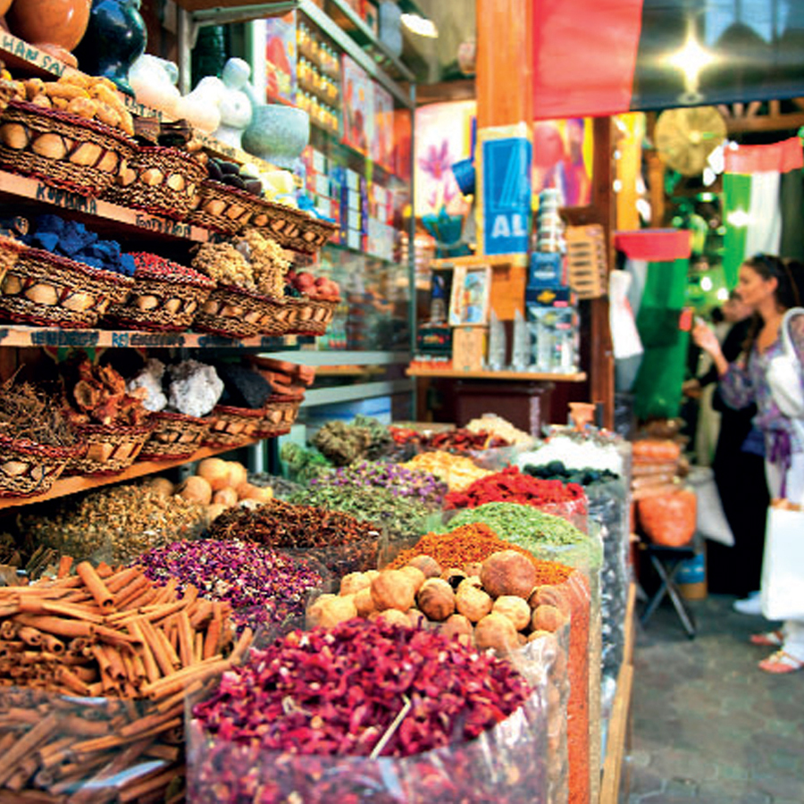 chợ gia vị Spice Souk
