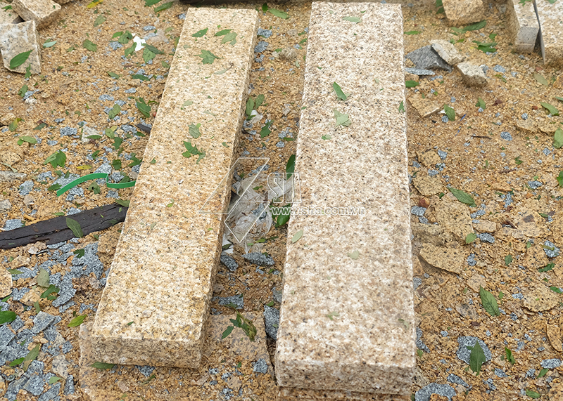 yellow-granite-kerbstone