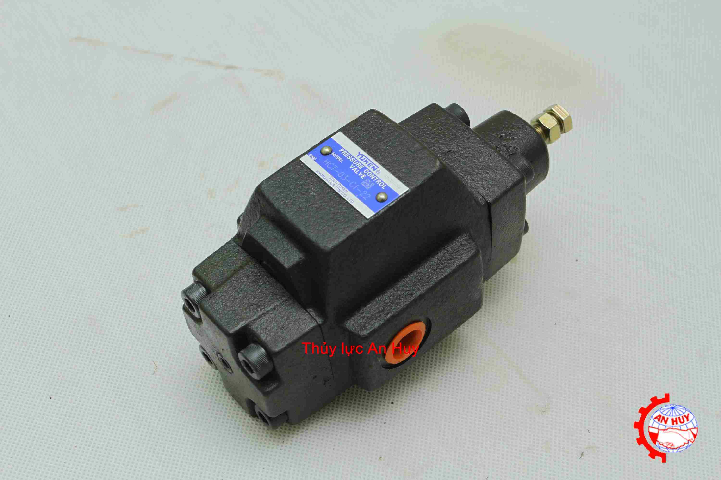 Van-Yuken-HCT-03-C1-22