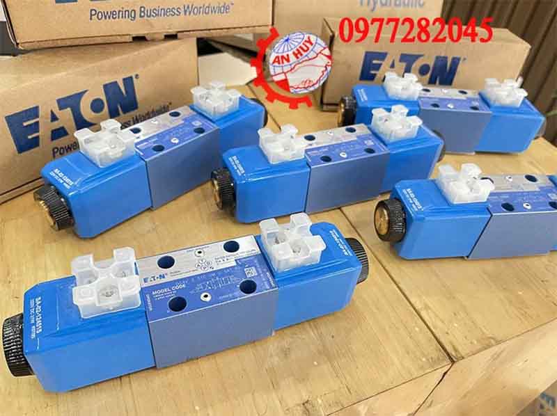 Van-thuy-luc-Vickers-Directional-Valve-DG4V-5-6CJ-VMU-H6-20