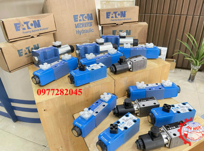 Van-thuy-Vickers-Directional-Valve-DG4V-3S-2AL-MU-D5-60