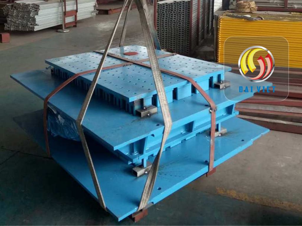 Giảm mài mòn khuôn ép gạch không nung tối ưu chi phí