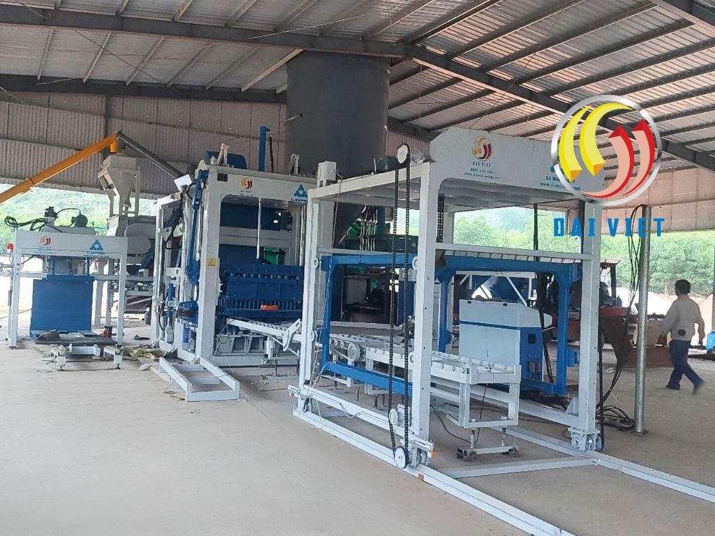 Địa chỉ bán máy gạch không nung QT10 uy tín