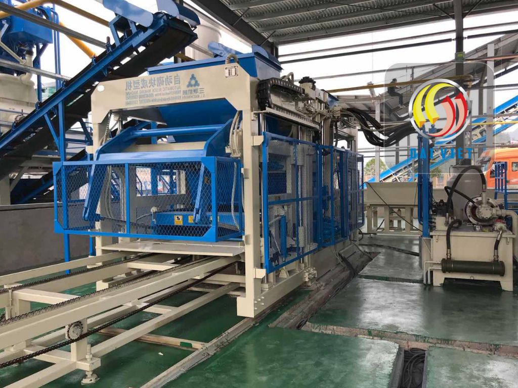 Ứng dụng PLC trong dây chuyền gạch không nung 2026