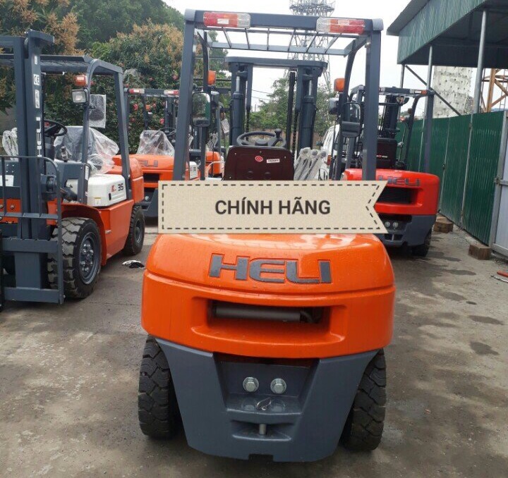 Nhận diện thương hiệu HELI và thương hiệu giả tạo