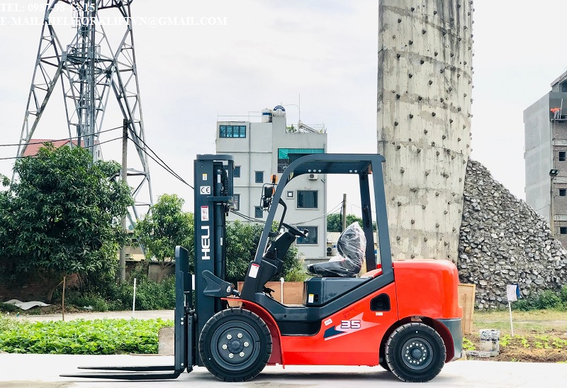 3.5 ton diesel forklift H3 series model CPCD35-W4H
