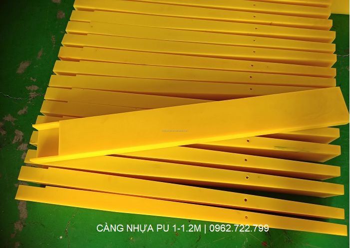 Càng nhựa PU 1-1.2 mét lắp cho xe nâng hàng