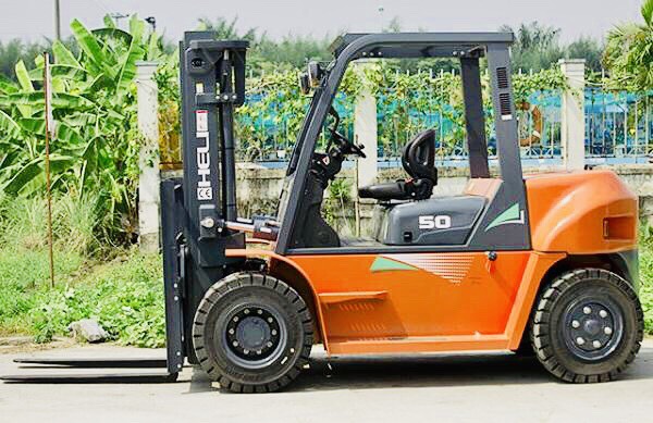 Hình ảnh được chụp tại kho 918 Long Biên về dòng xe nâng 5 tấn G series