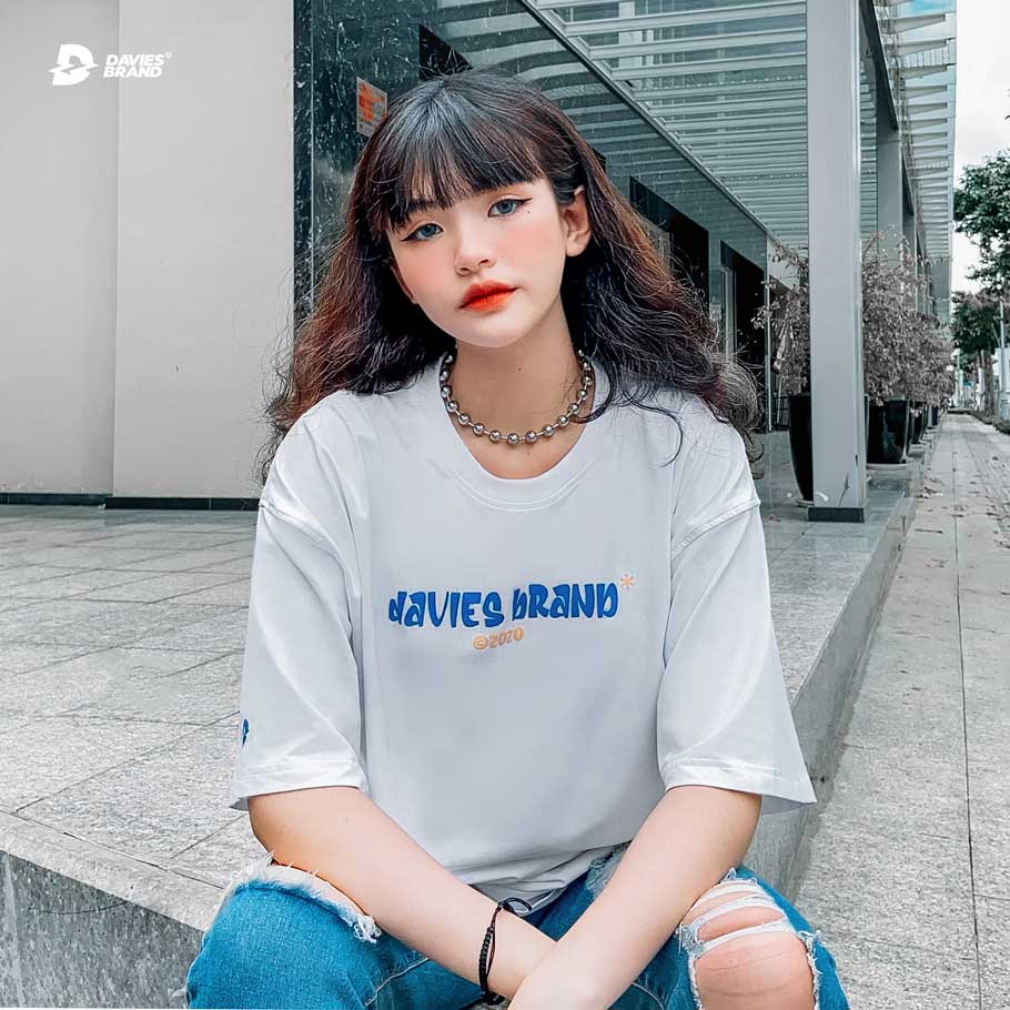 Áo thun nữ local brand Davies - Devil Sticker Tee DAVIES BRAND ®