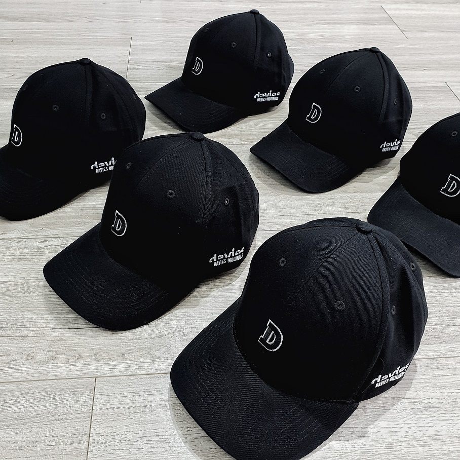 DSW Cap Symbol D