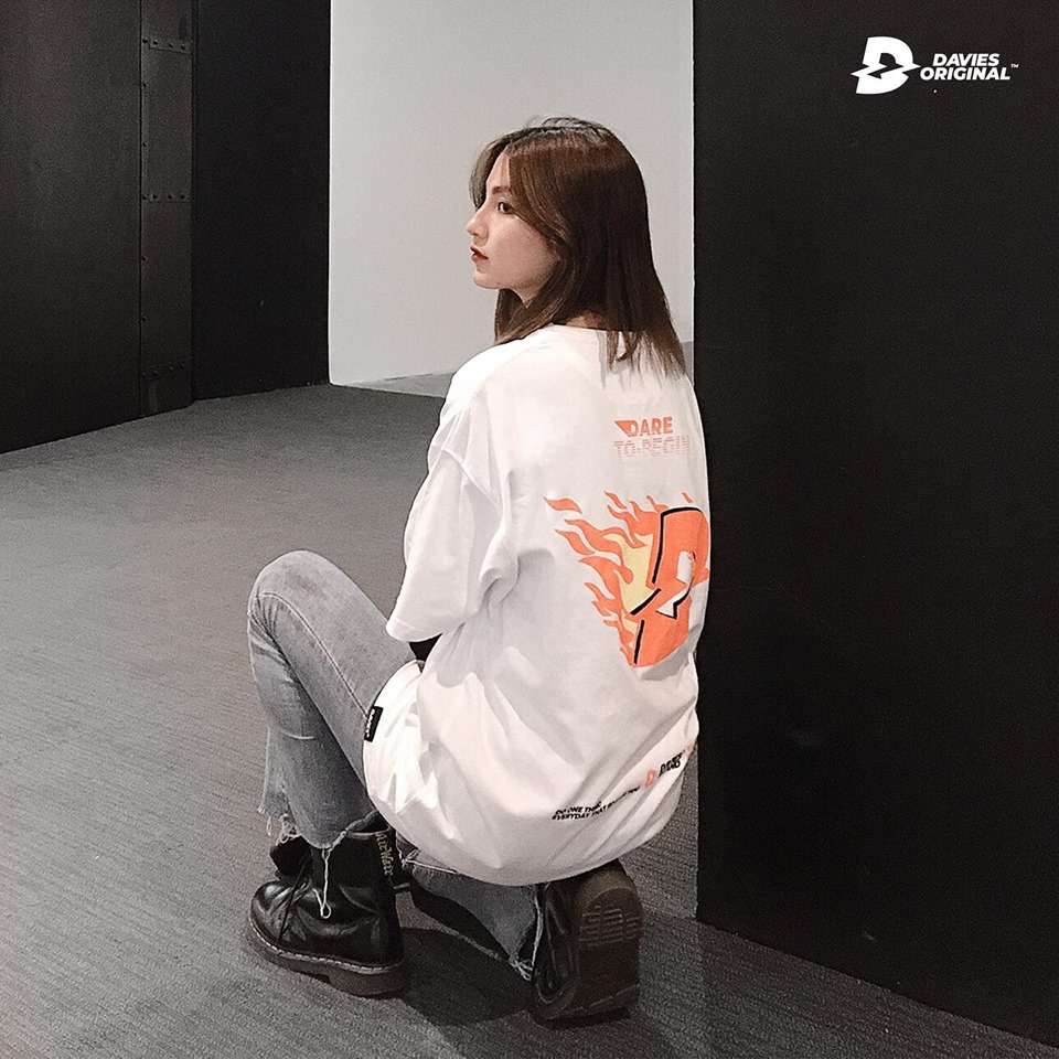 DSW Tee Logo Fire 2-White