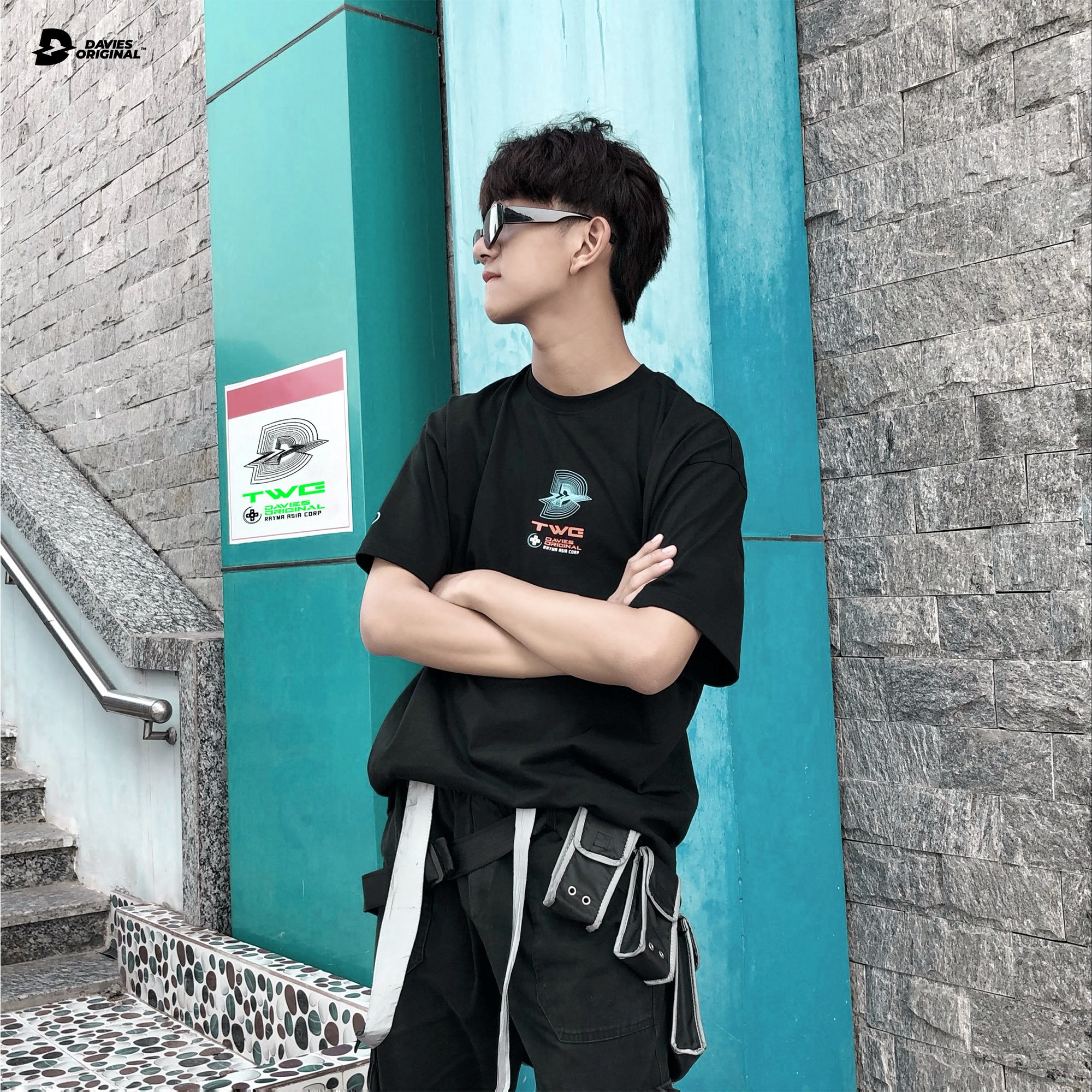 DSW Tee World Game Mark 2-Black