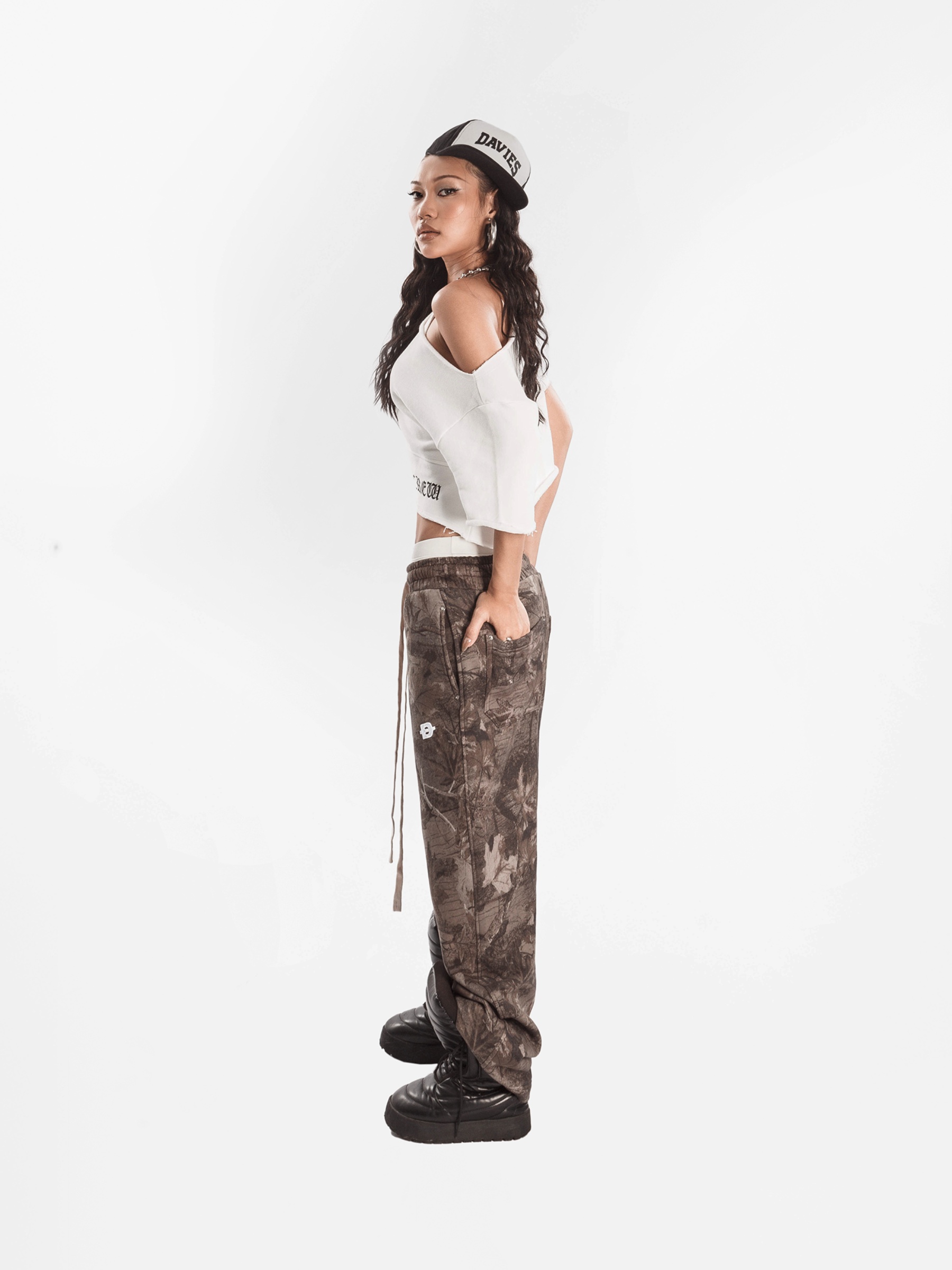 DSS Legacy Croptop - Trắng