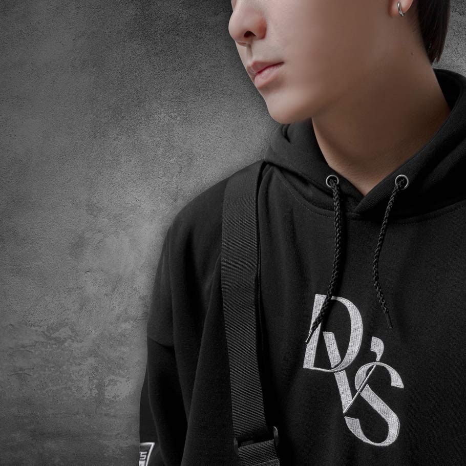 DSW Hoodie Daviesism Logo