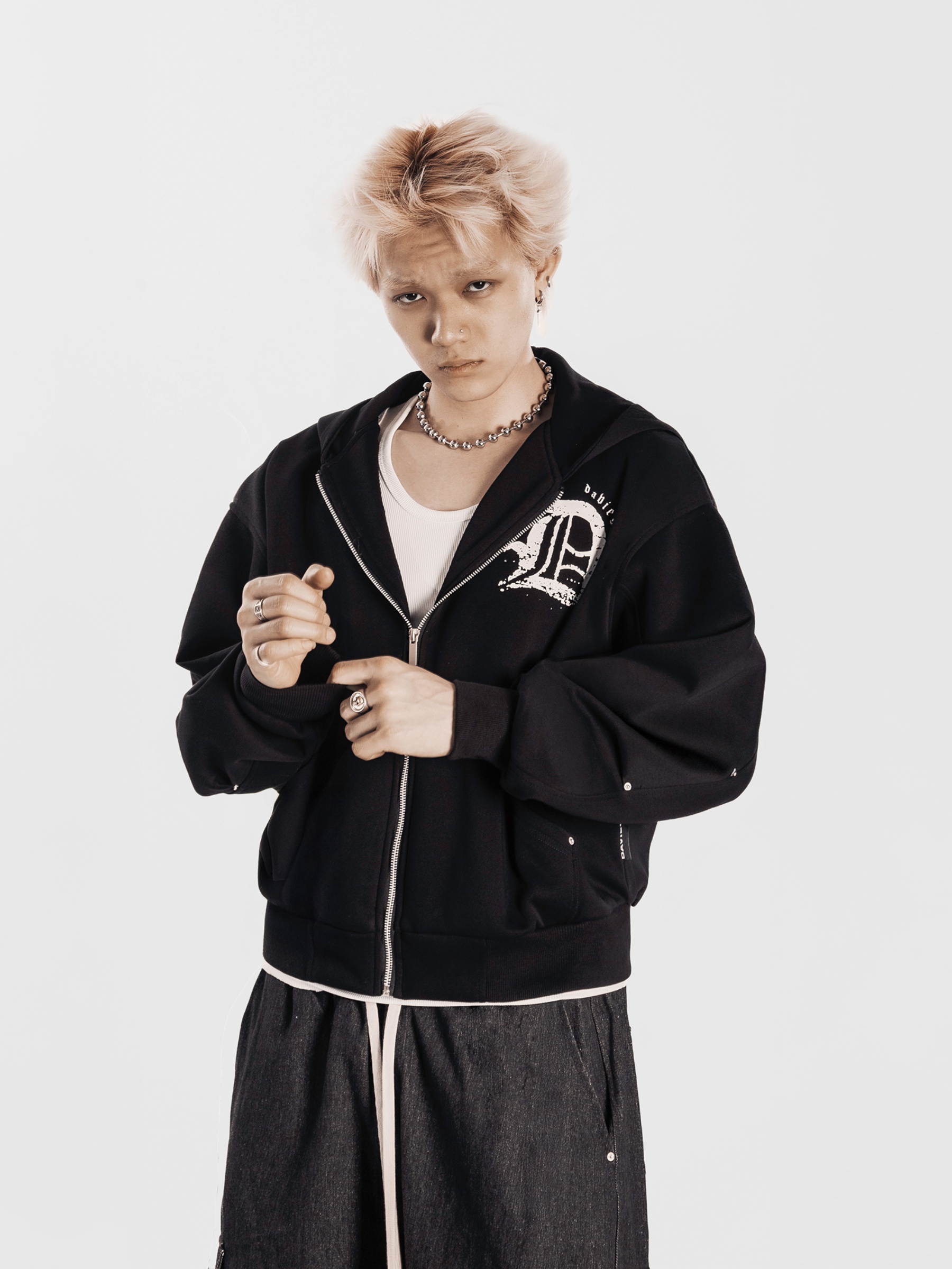 DSW Medievel Hoodie Zip