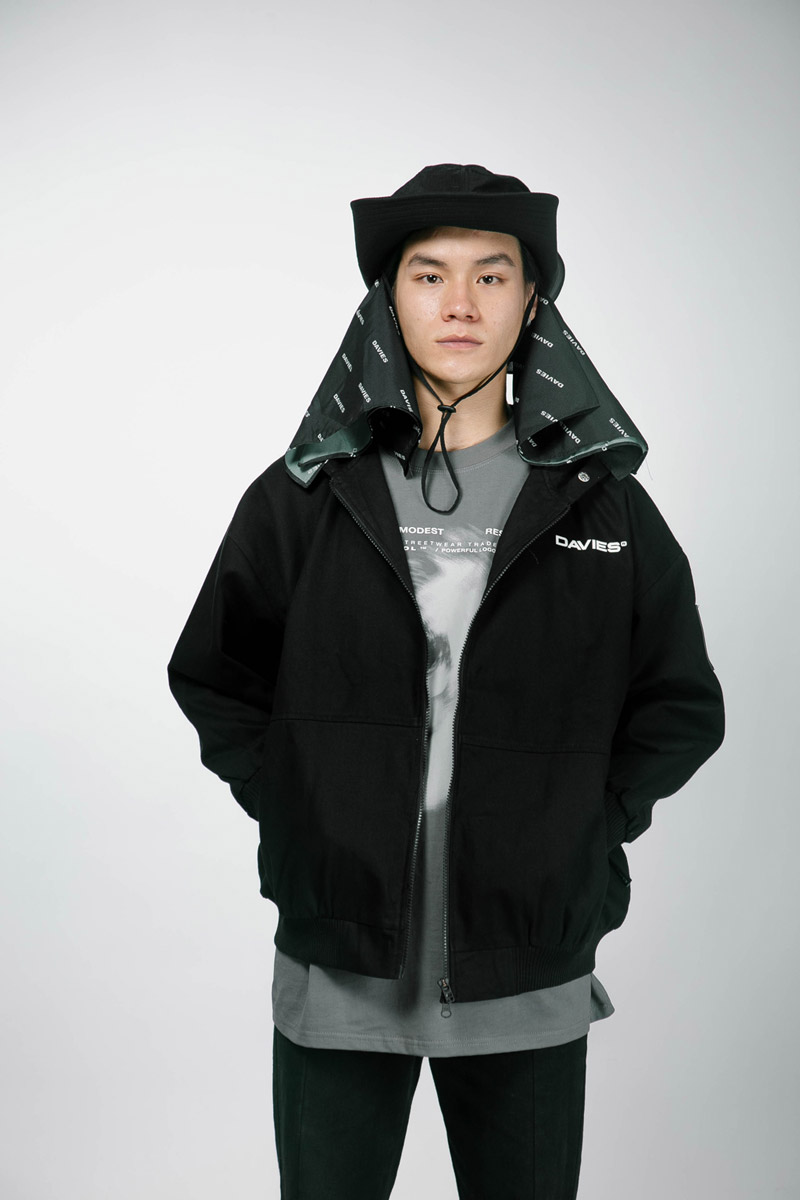 D31-AK1 Khaki Hooded Jacket