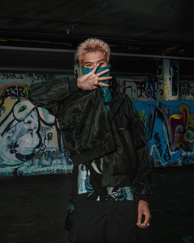 DSW Crop Bomber Jacket Classy