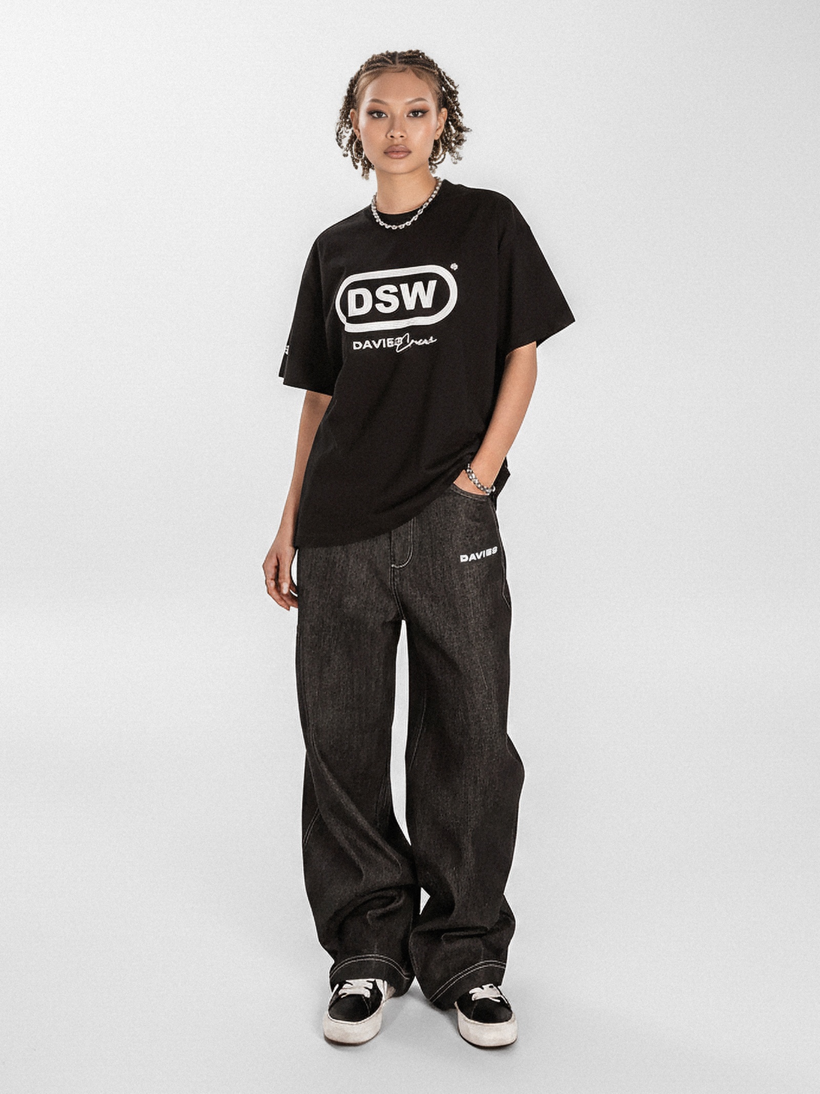DSW Cipher Tee - Đen